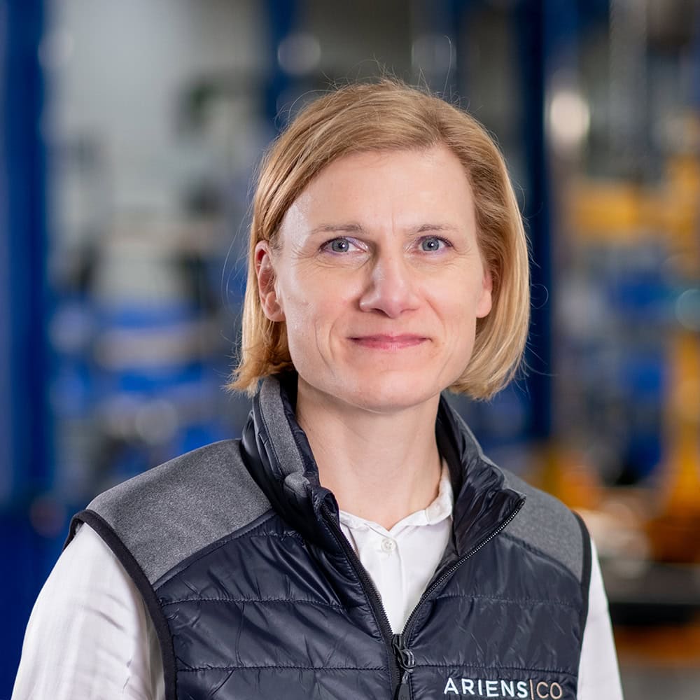Portrait/Headshot of AriensCo EMEAA Leadership Team Member: Dr. Katrin Voß, Head of Operations AriensCo GmbH - EMEAA