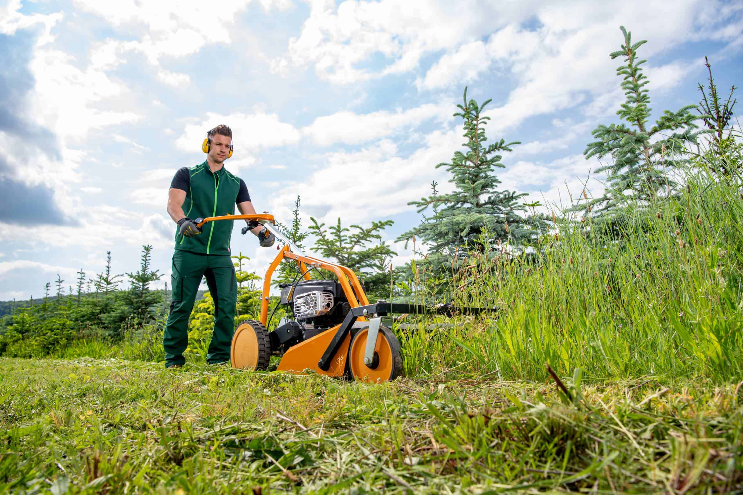 Hunting and forestry - Robust & efficient technology from AS-Motor